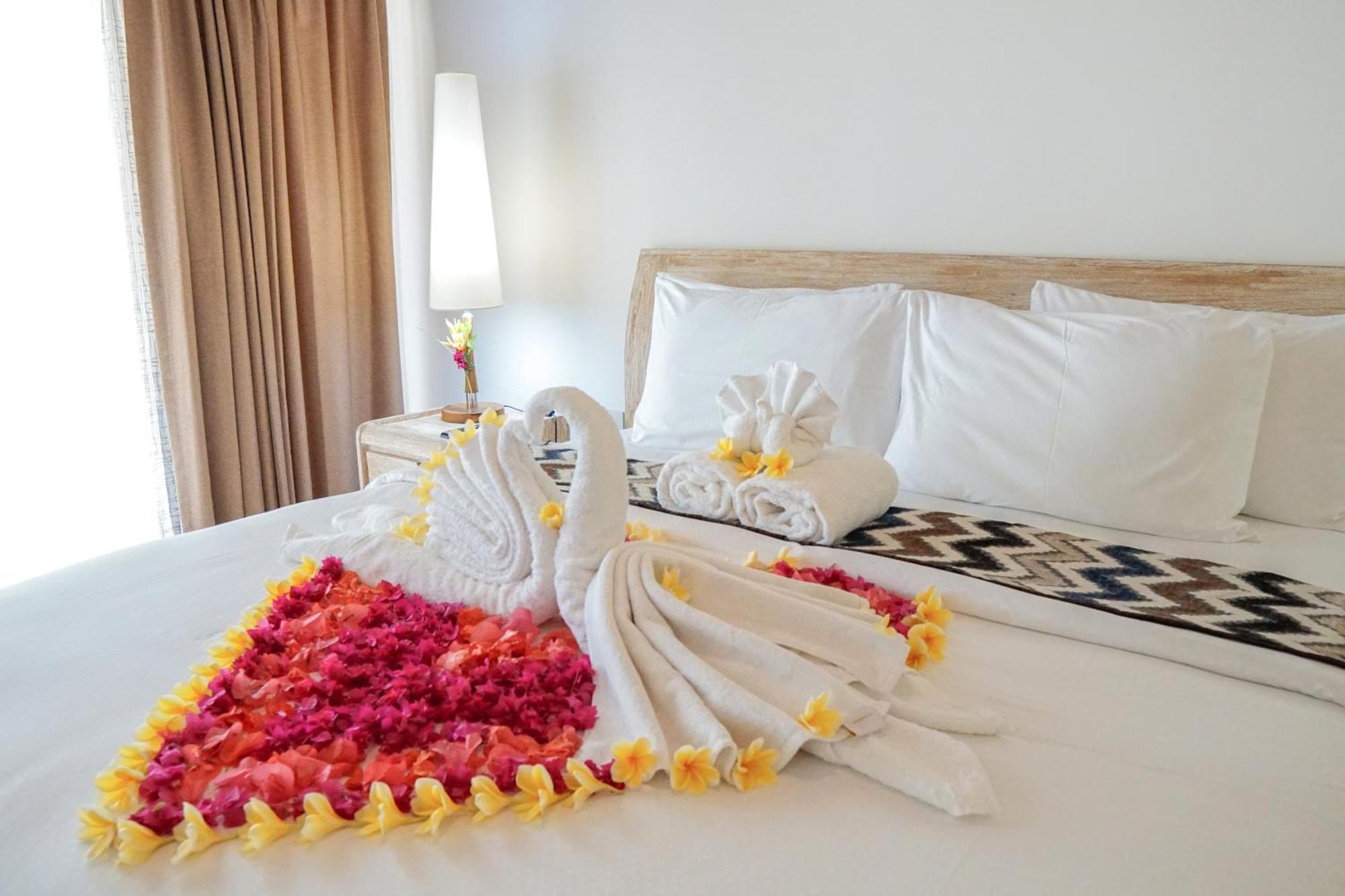 Caspla Resort By Loccal Collection Batununggul ภายนอก รูปภาพ