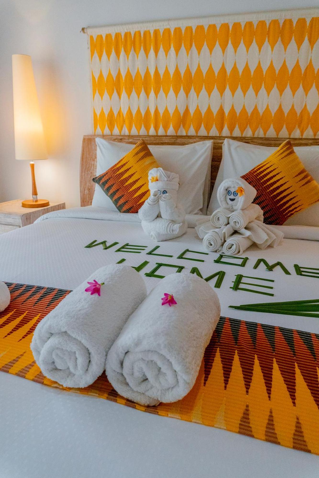 Caspla Resort By Loccal Collection Batununggul ภายนอก รูปภาพ